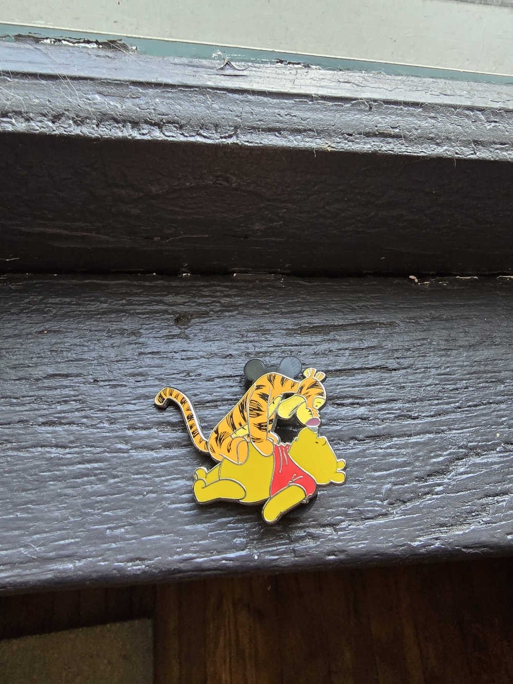 Disney Winnie the Pooh - Friend Pal Tigger Pouncing Pounce Pin 111364